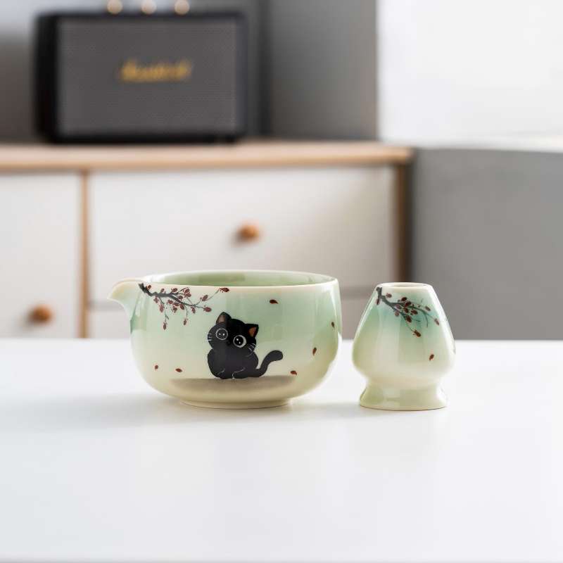 Hand-painted Cat Matcha Bowl Set with Bamboo Whisk and Chasen Holder Ceramic Gradient Green Matcha Whisk Set