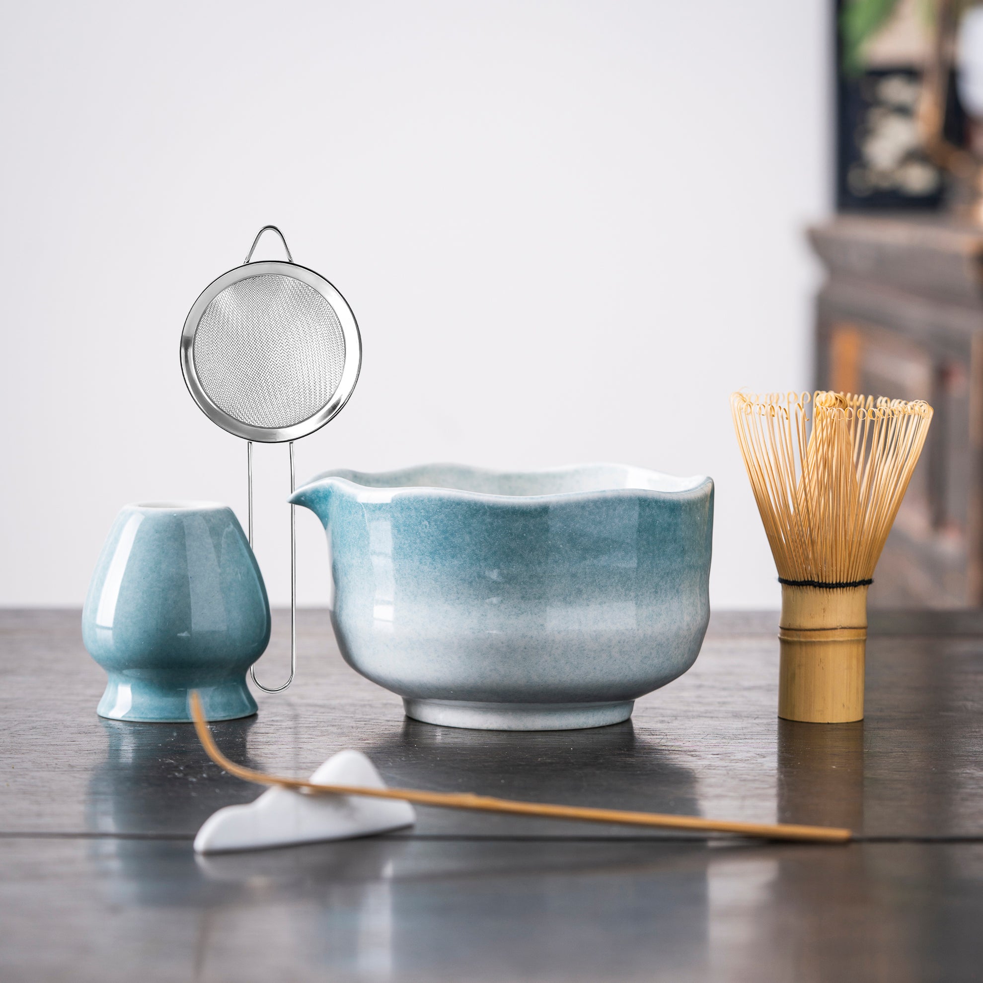 Gradient Blue Matcha Whisk Set