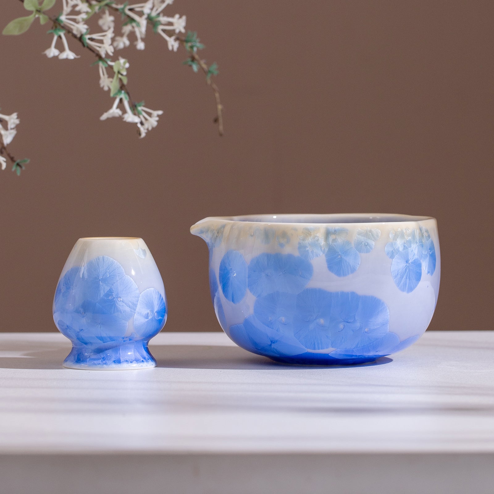 Matcha Bowl Set - Crystalline Glaze Blue Floral Design： Complete Matcha Kit for Traditional Ceremony