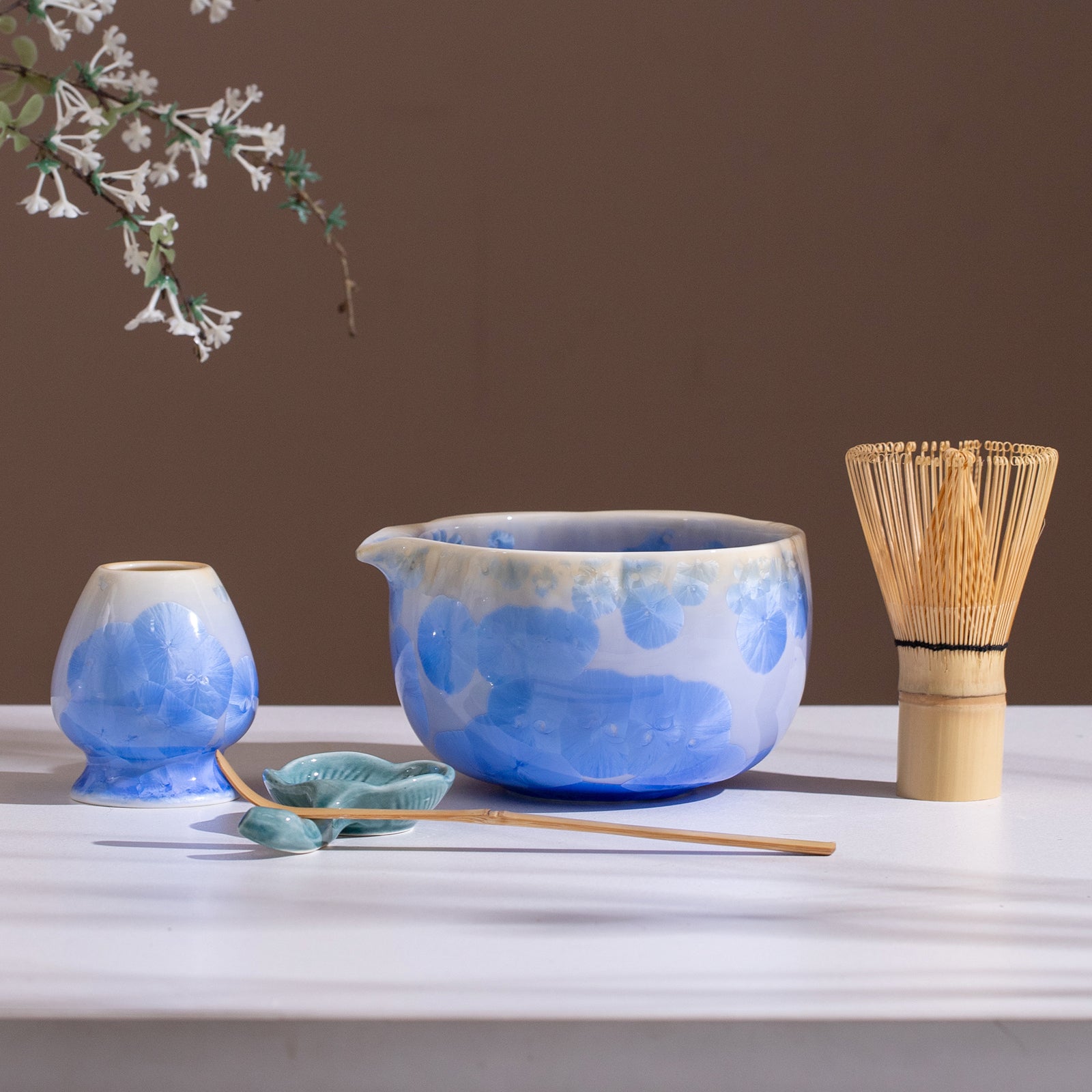 Matcha Bowl Set - Crystalline Glaze Blue Floral Design： Complete Matcha Kit for Traditional Ceremony