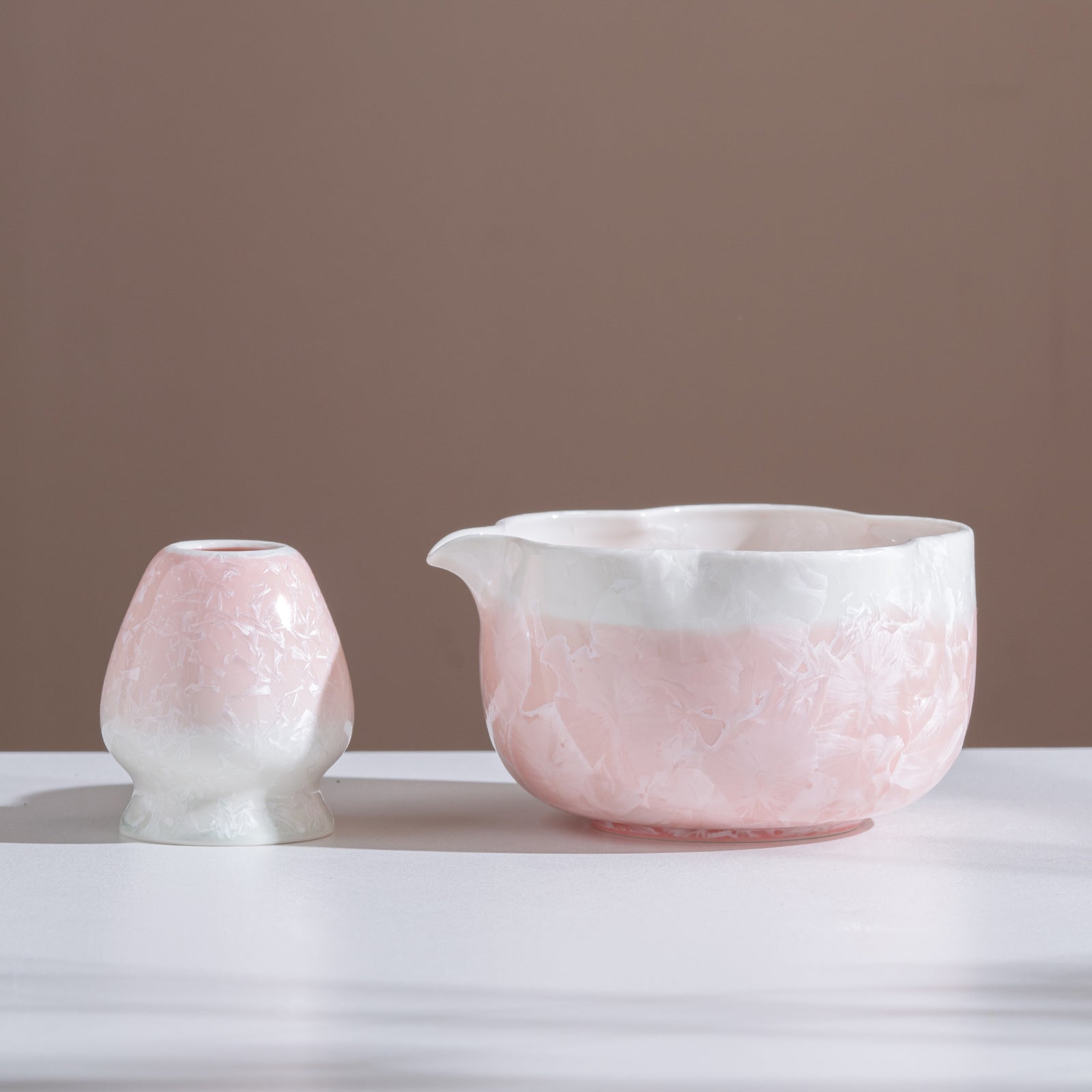 Pink Petal Edge Crystalline Glaze Matcha Bowl Set with Bamboo Whisk