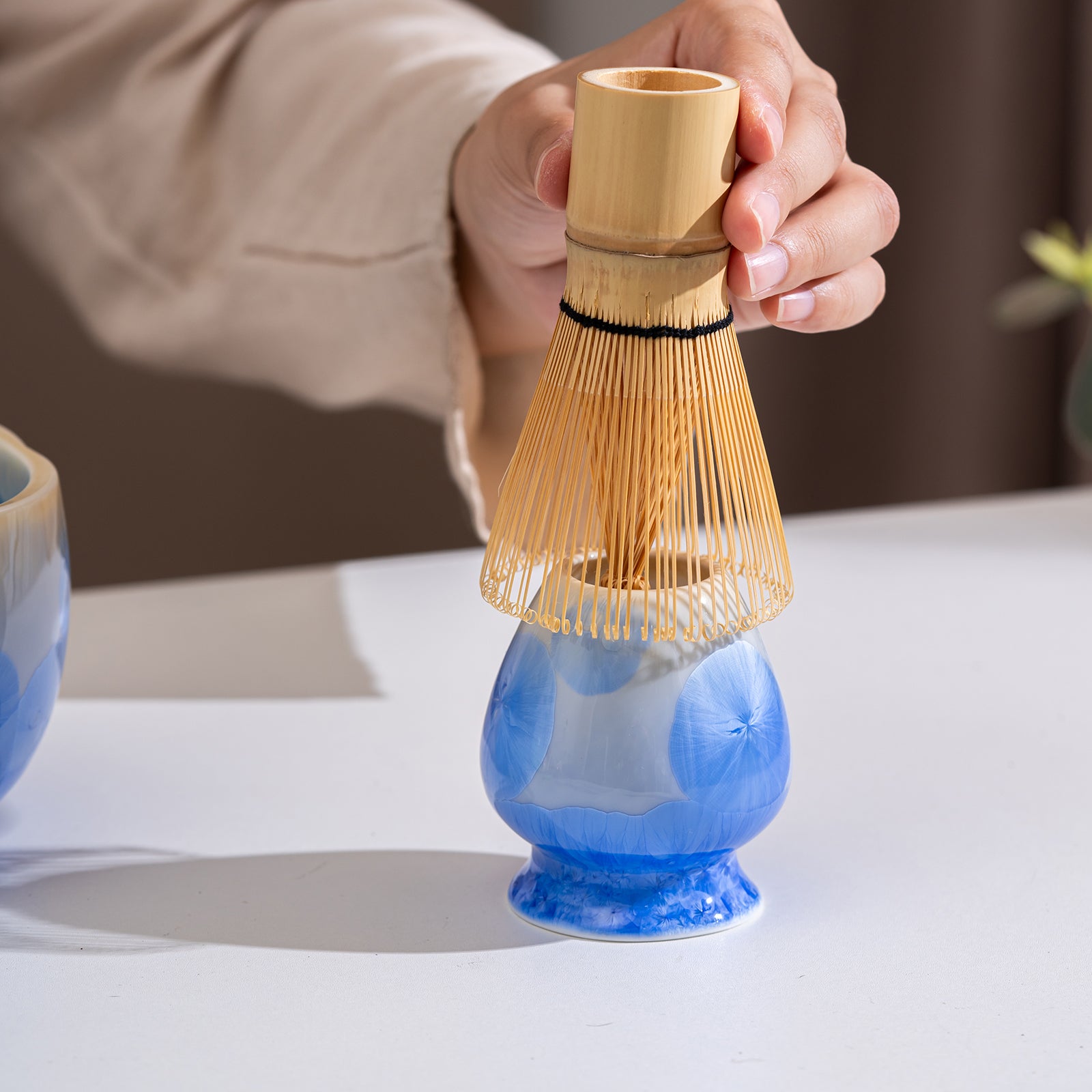 Matcha Bowl Set - Crystalline Glaze Blue Floral Design： Complete Matcha Kit for Traditional Ceremony
