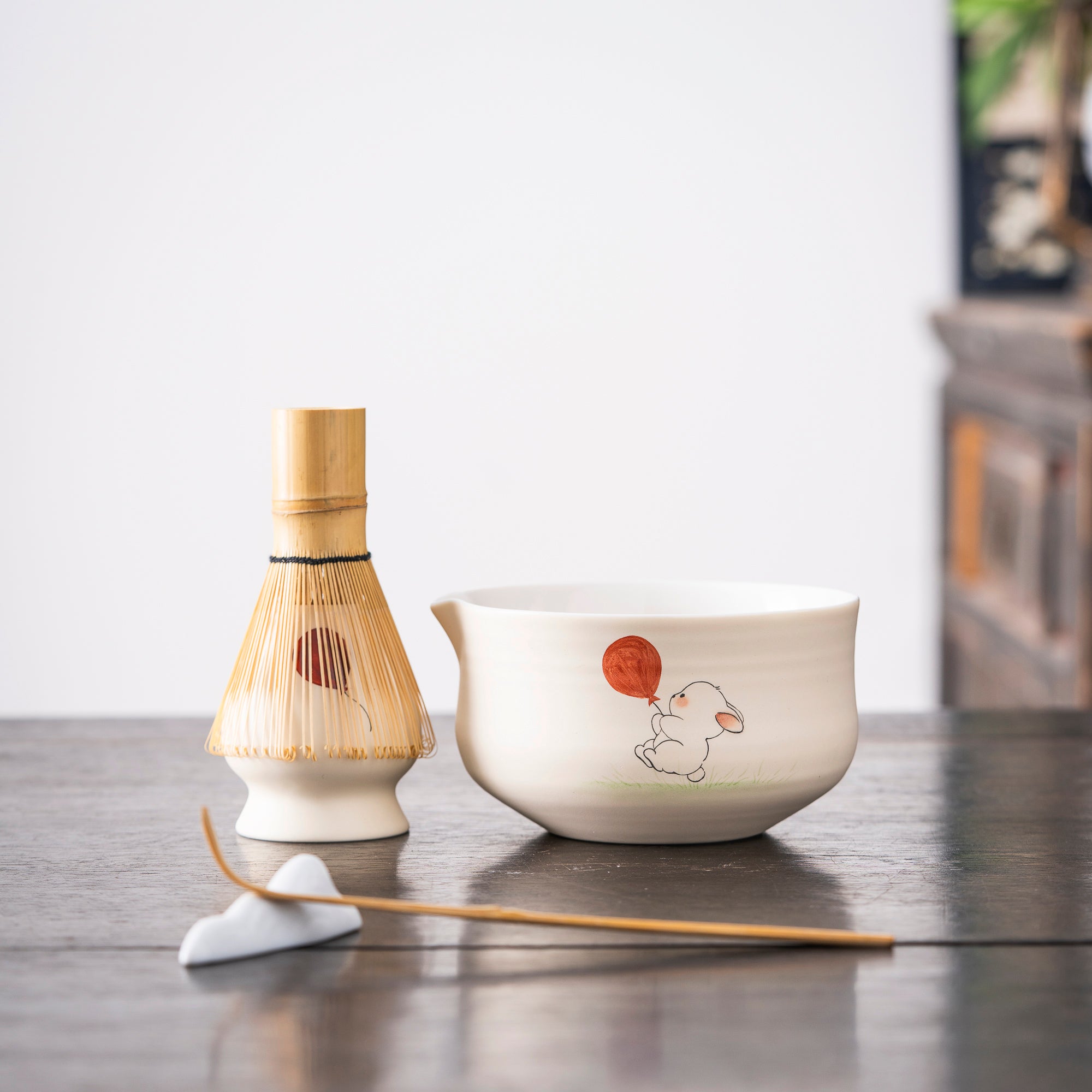 Adorable Hand - painted Bunny Matcha Set