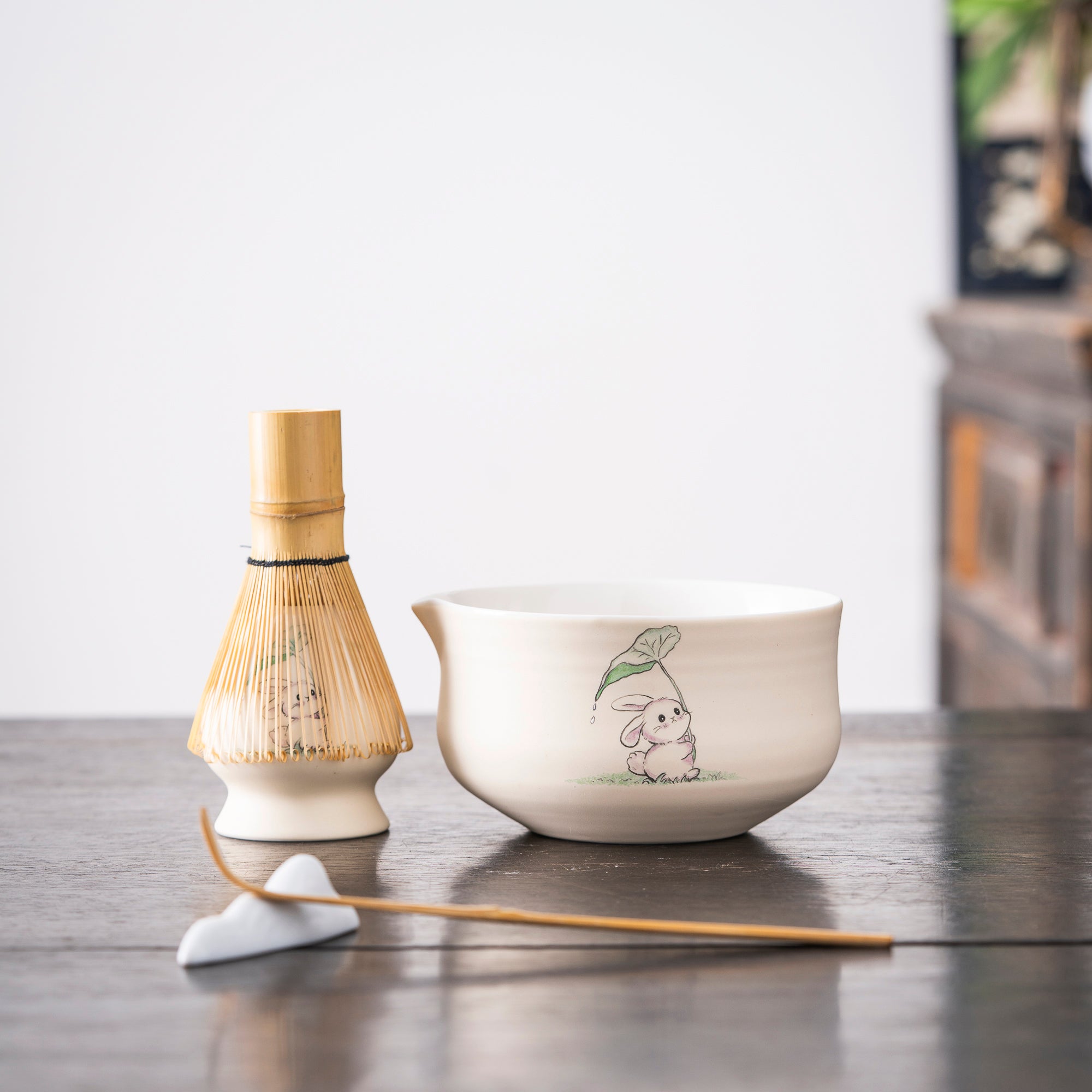 Hand - painted Bunny with Leaf Matcha Kit