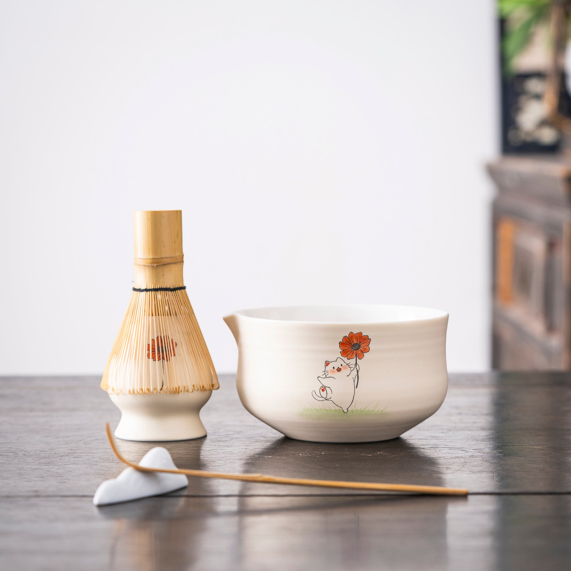 Hand - painted Cat & Flower Matcha Whisk Set