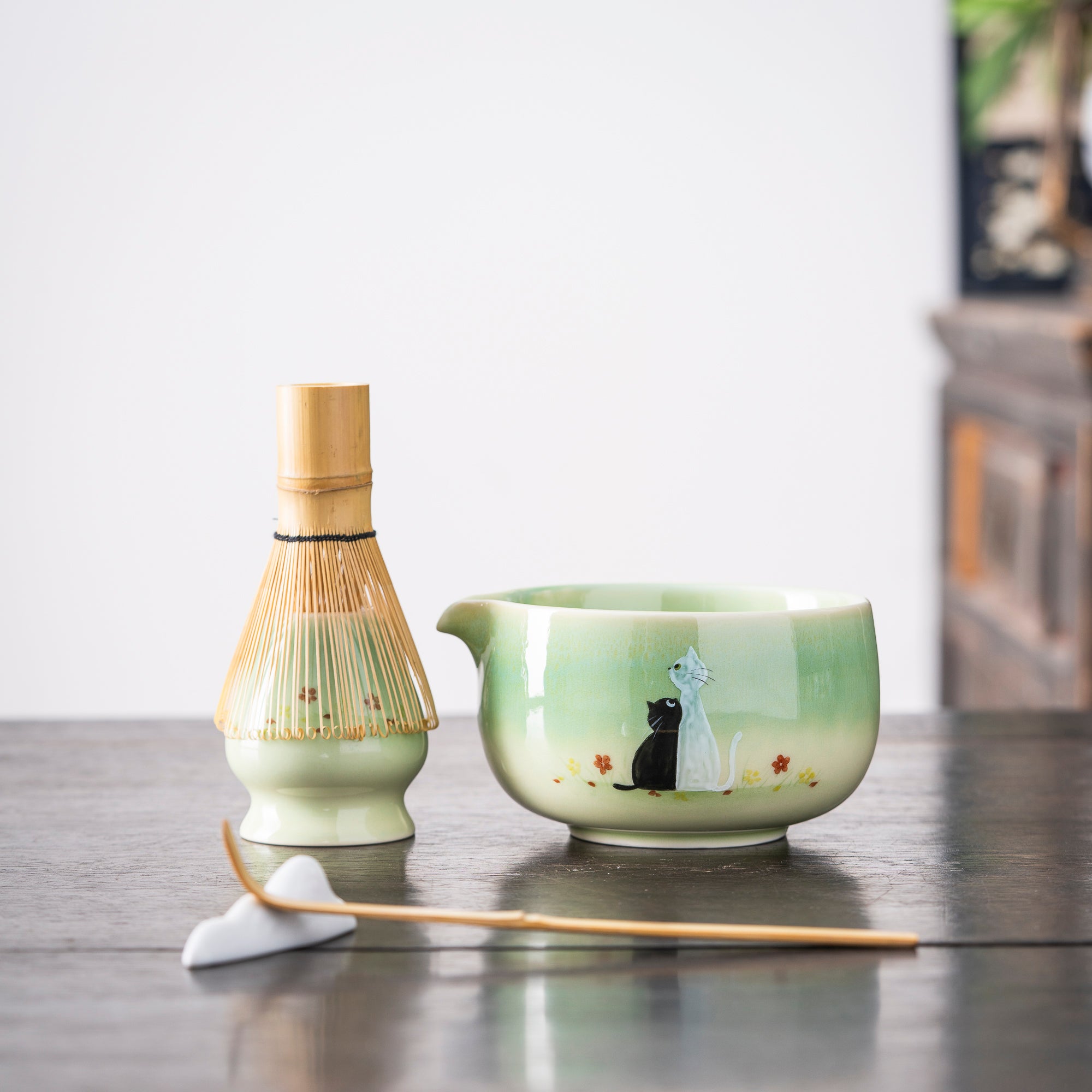 Hand - painted Black & White Cat Light Green Matcha Whisk Set