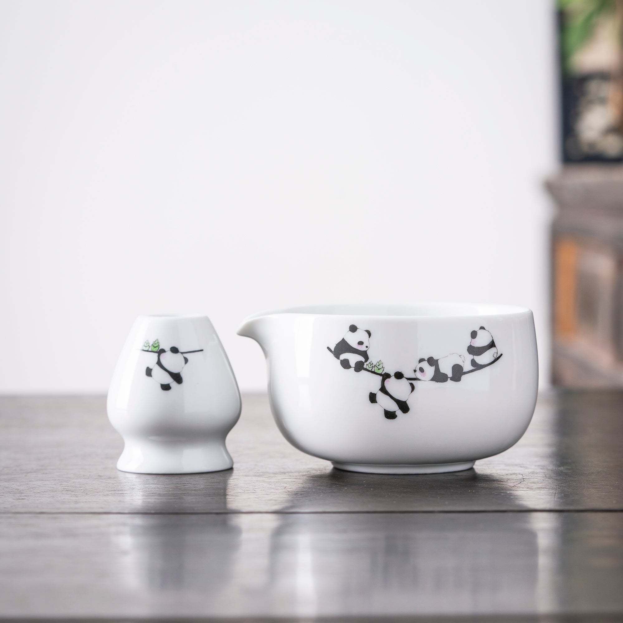 Hand - painted Panda White Matcha Kit