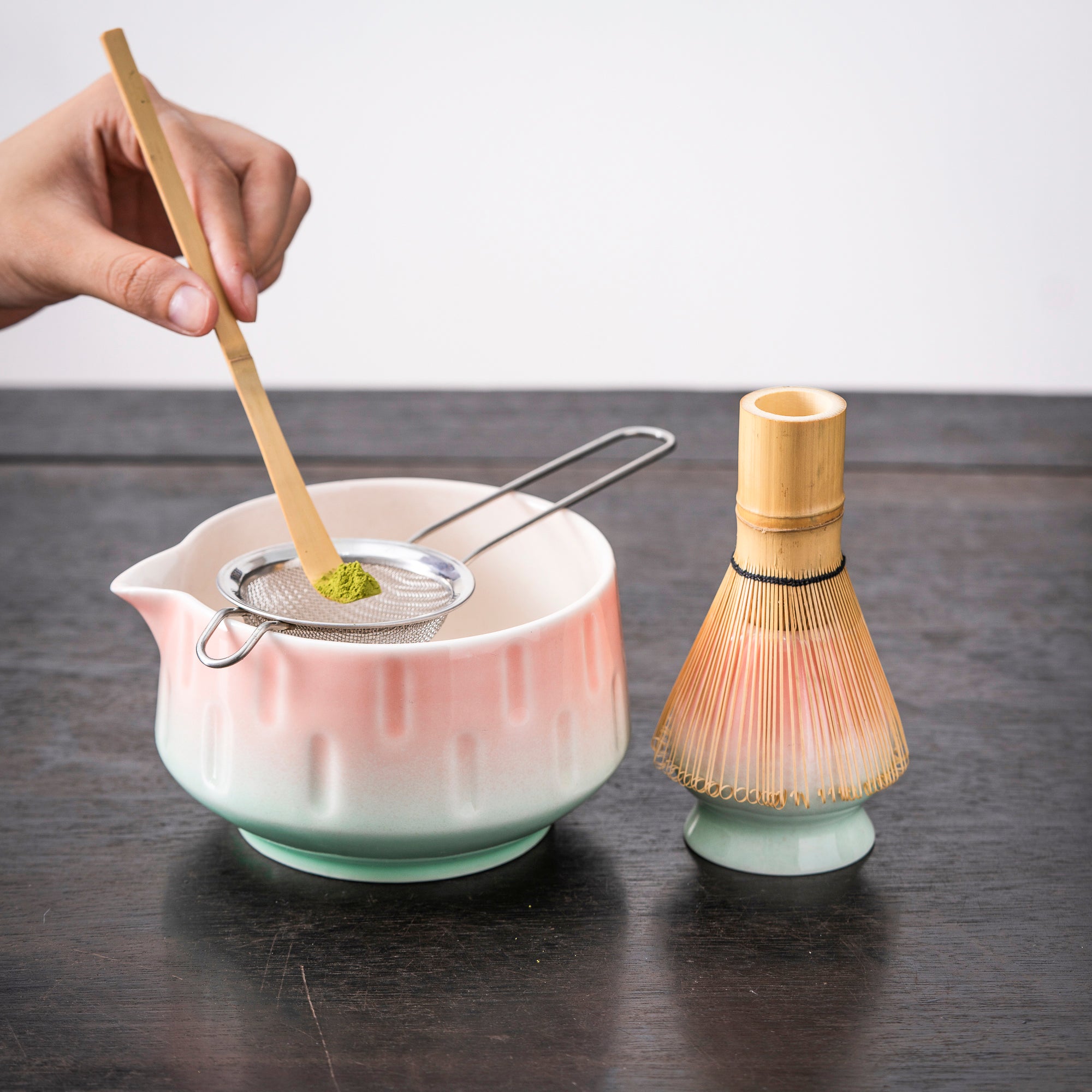 Gradient Pink - Green Minimalist Matcha Kit