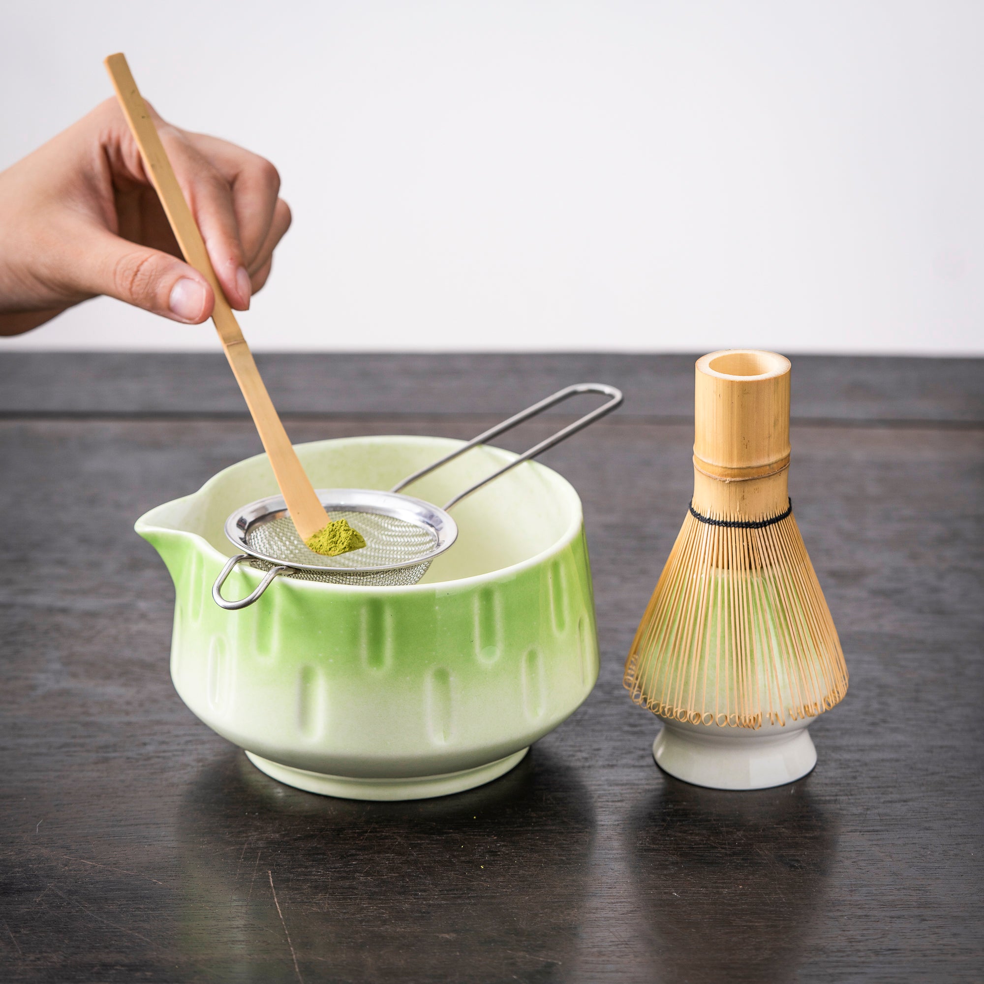 Textured Gradient Green Ridged Matcha Set