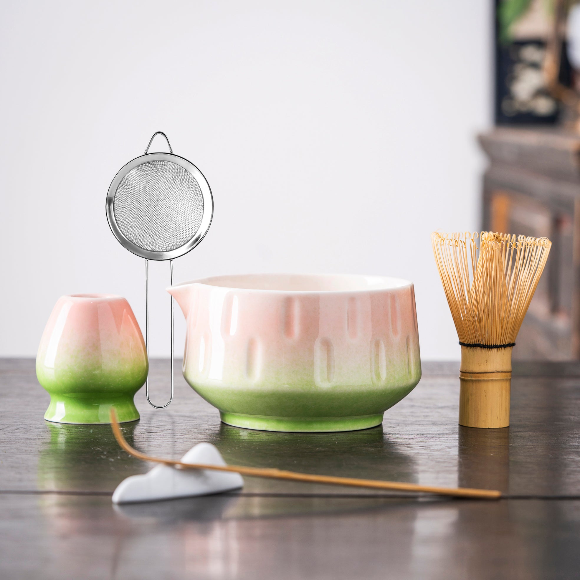 Gradient Pink - Green Ridged Matcha Whisk Set