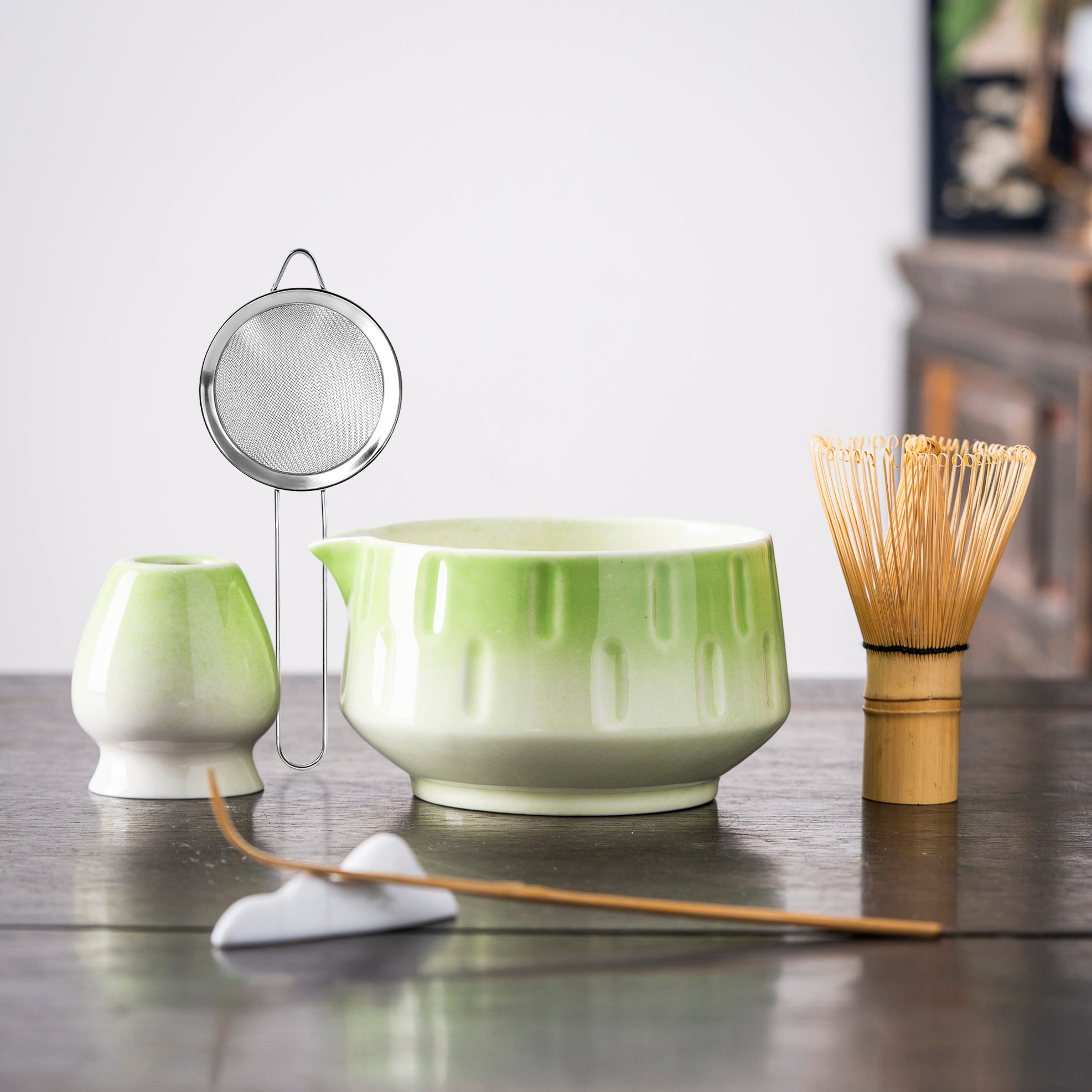 Textured Gradient Green Ridged Matcha Set