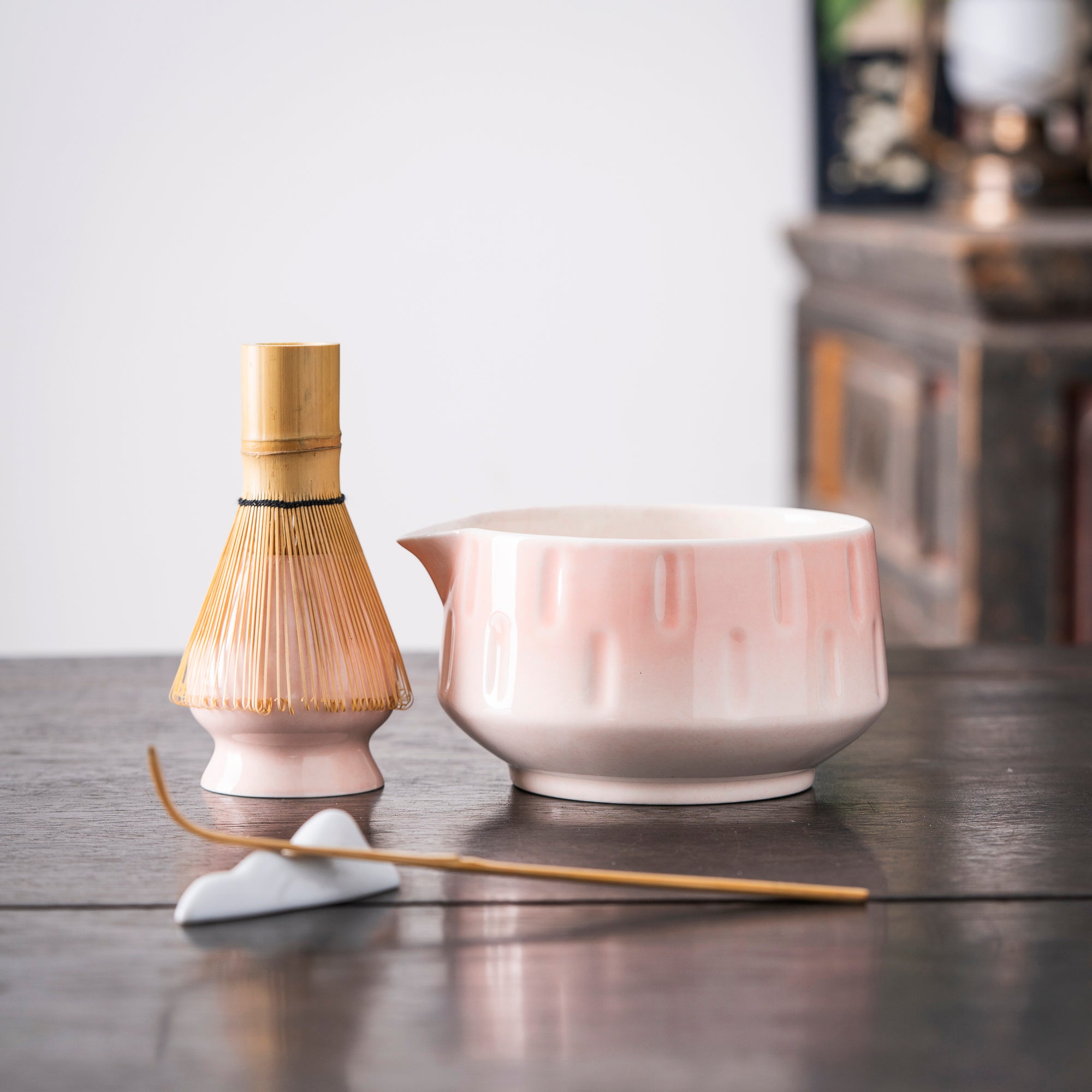 Minimalist Pink Matcha Set