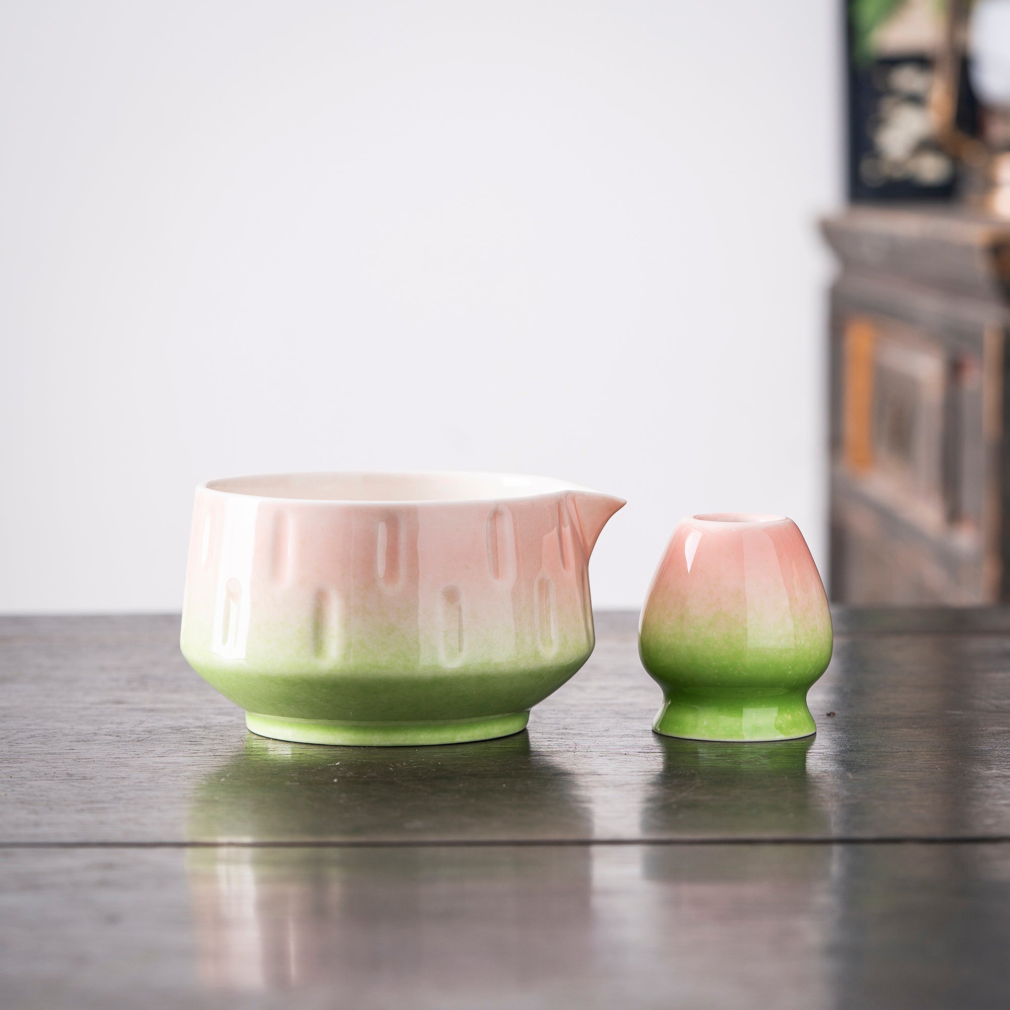 Gradient Pink - Green Ridged Matcha Whisk Set