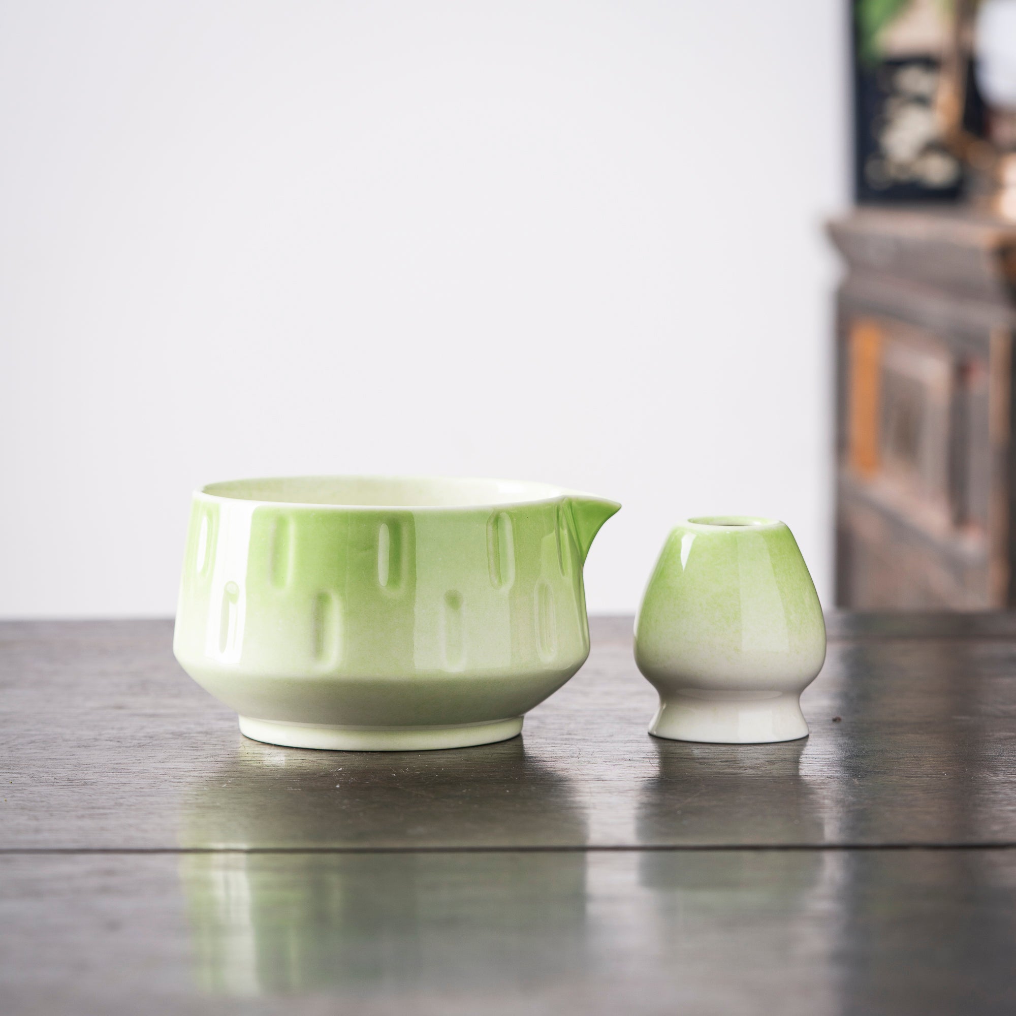 Textured Gradient Green Ridged Matcha Set
