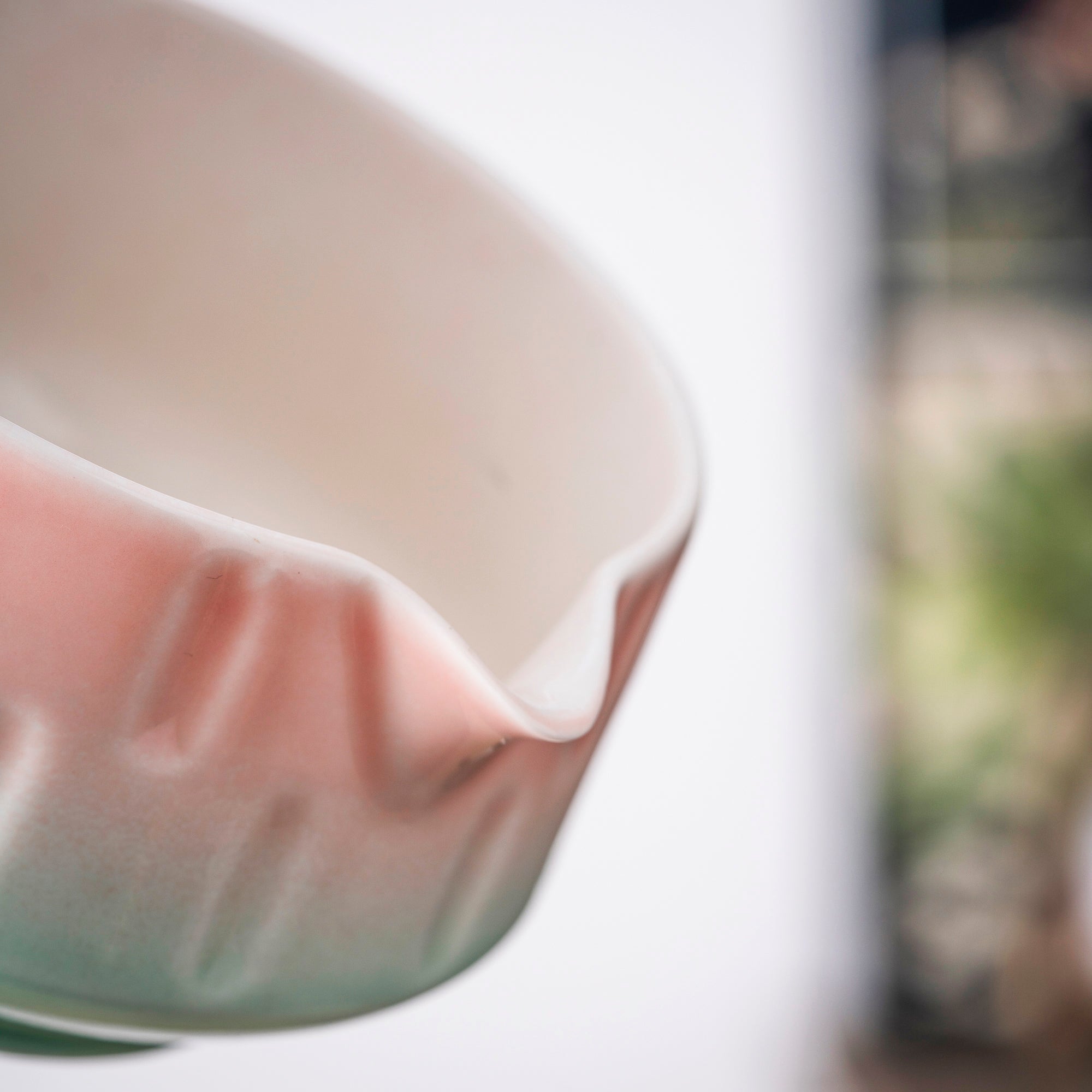 Gradient Pink - Green Minimalist Matcha Kit