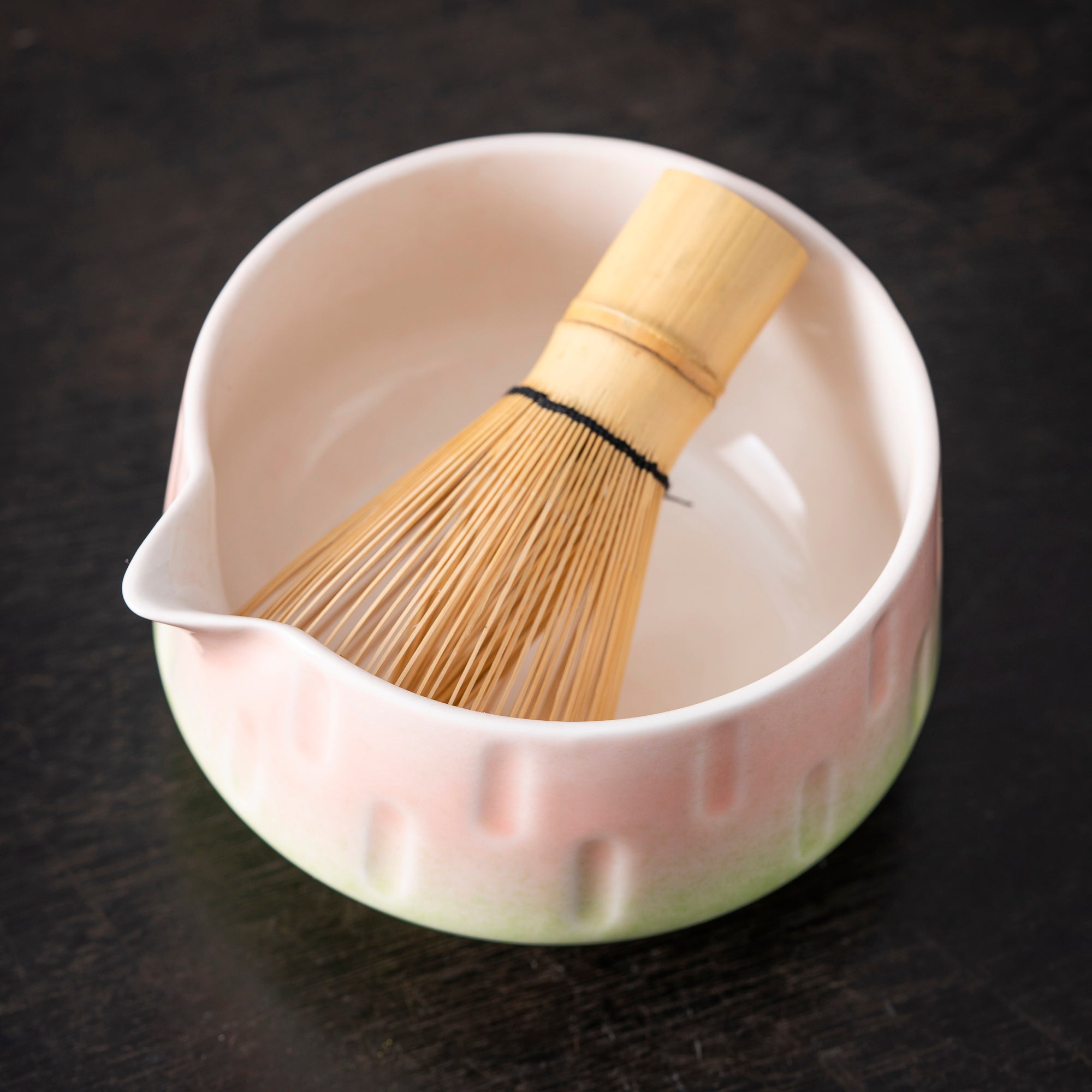 Gradient Pink - Green Ridged Matcha Whisk Set